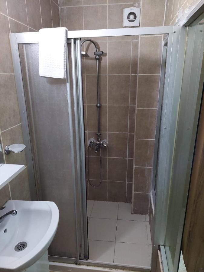 Taksim Sem Hotel Istanbul Bagian luar foto